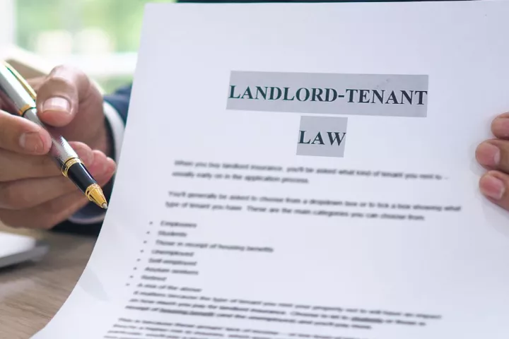 Document on landlord/tenant law